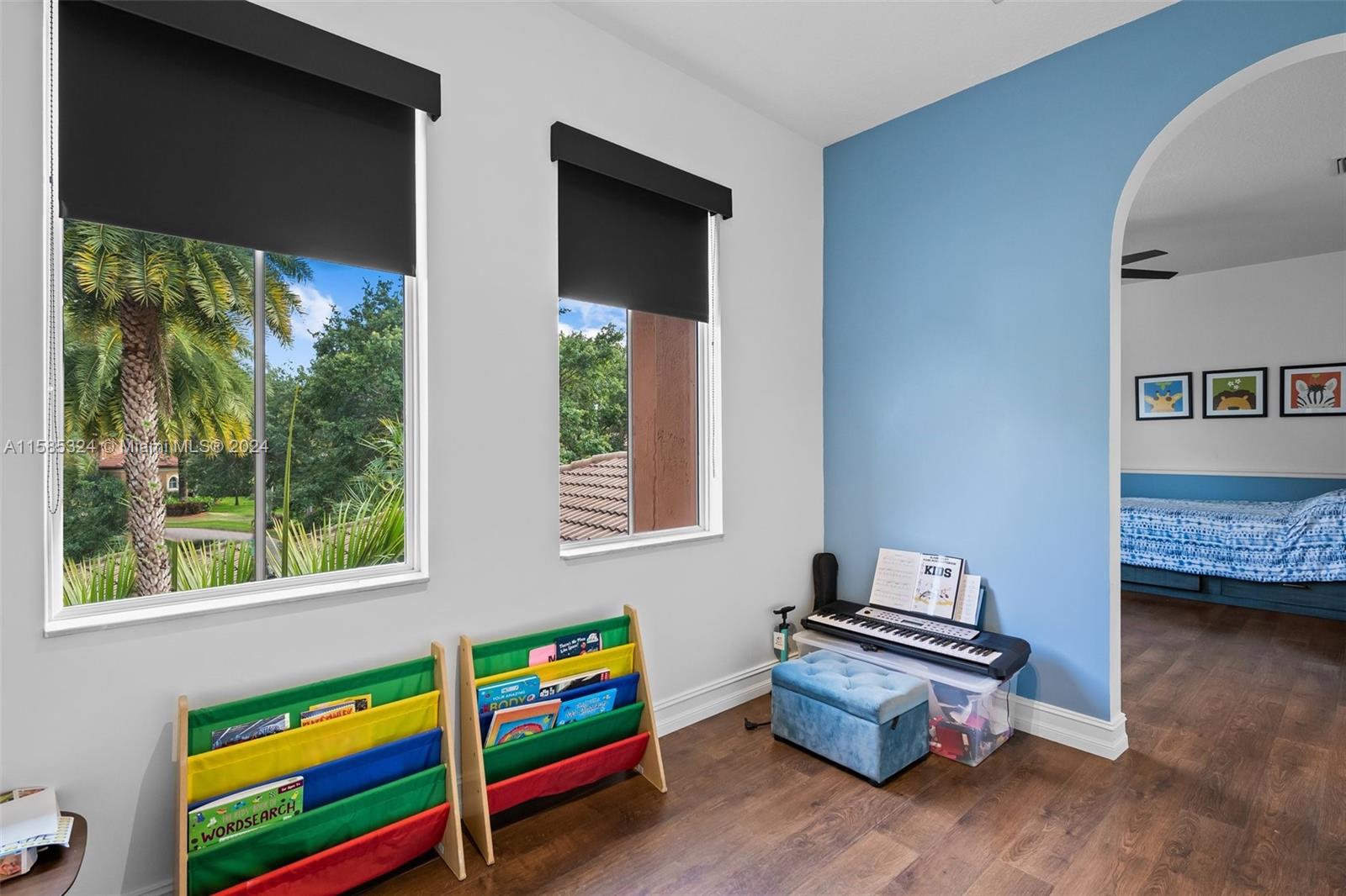 KAPOK GROVE ESTATES - Residential