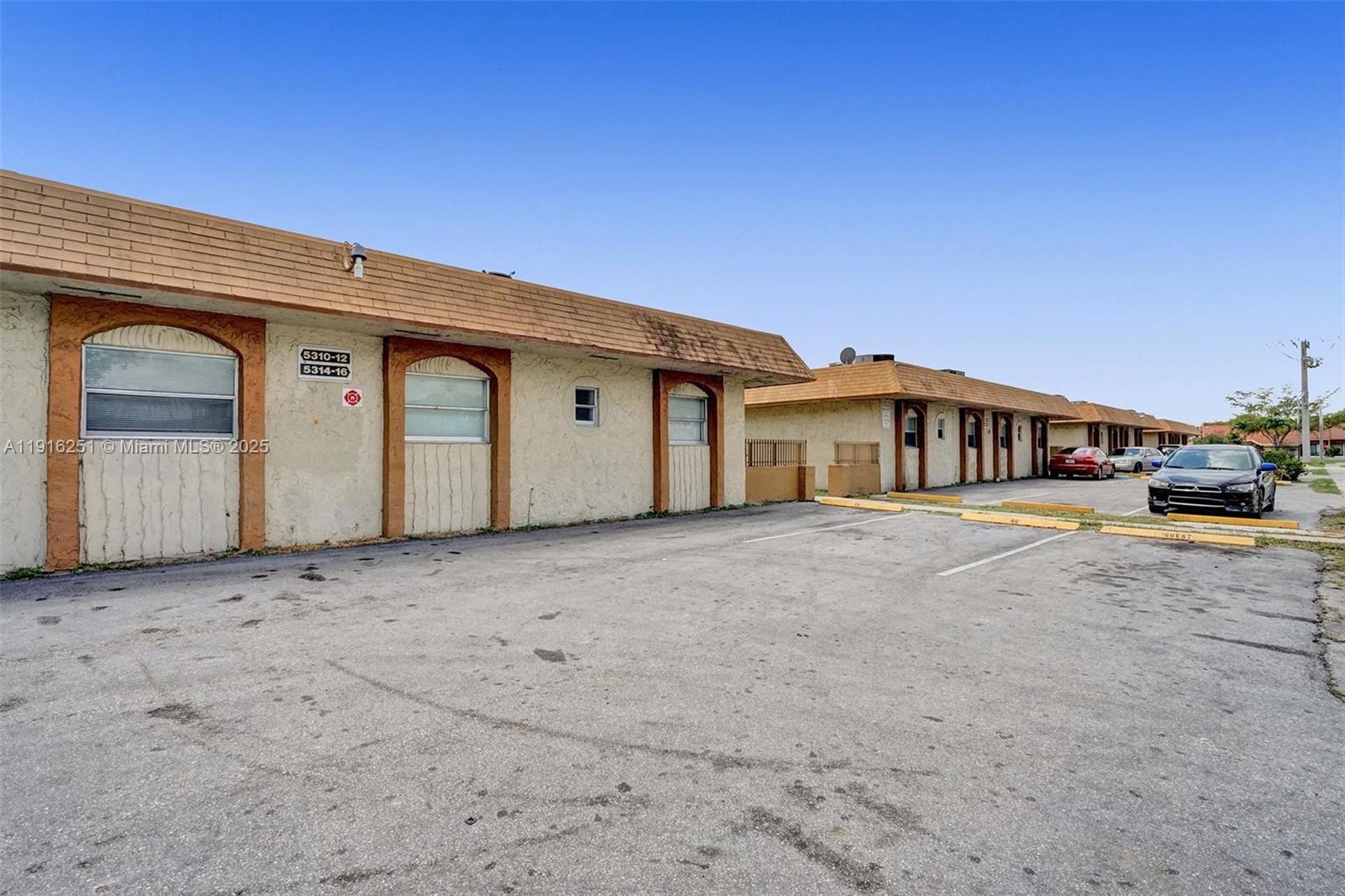 INVERNESS VILLAGE TWO CON - Residential Lease