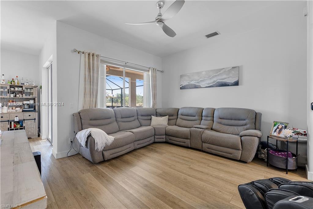 GOLDEN GATE ESTATES - Residential