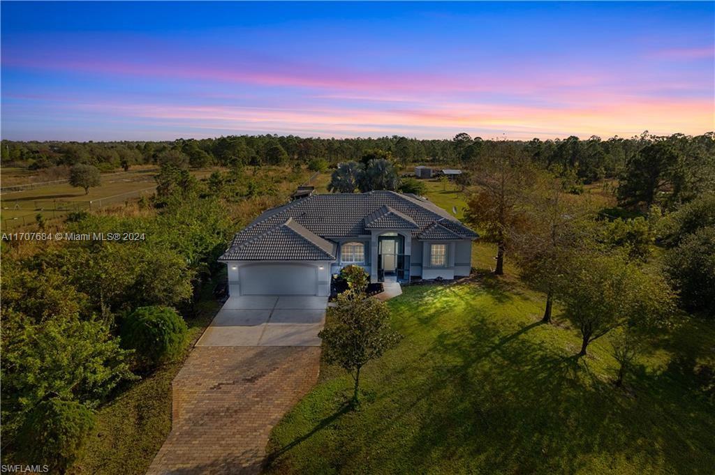 GOLDEN GATE ESTATES - Residential