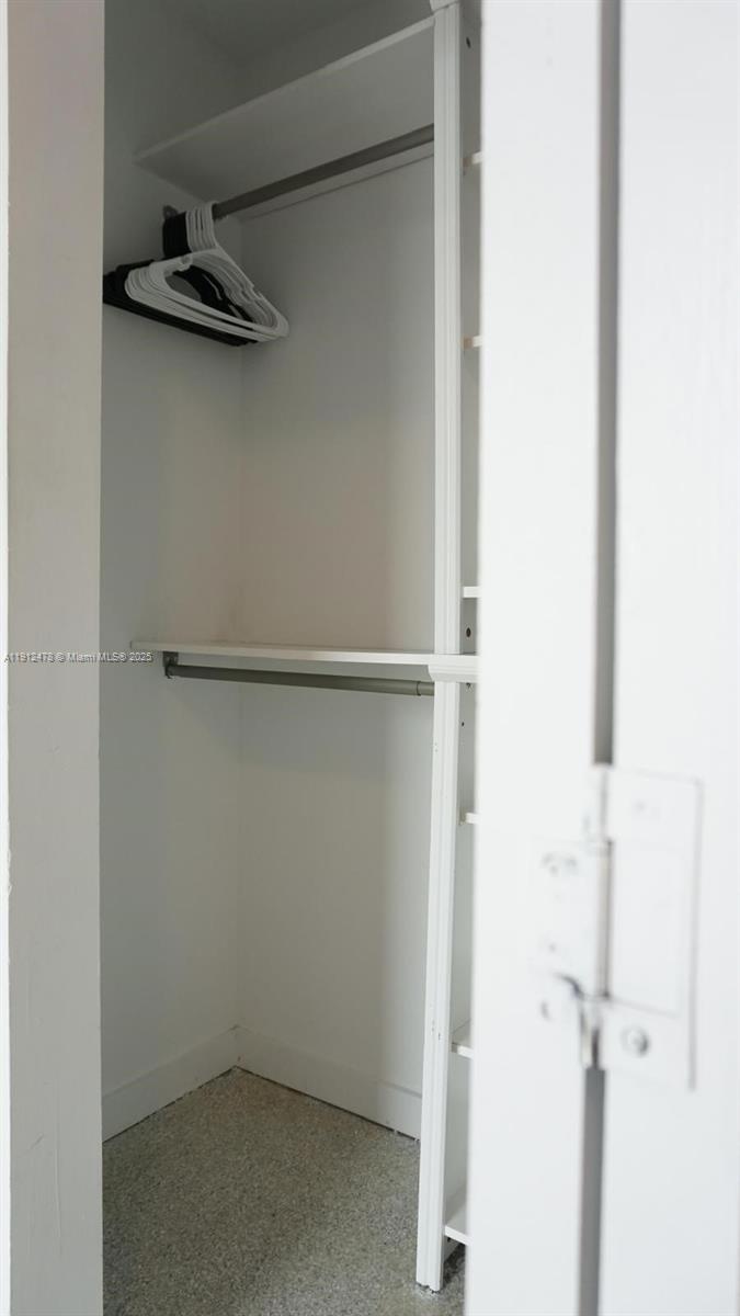 CENTRO CONDO - Residential Lease