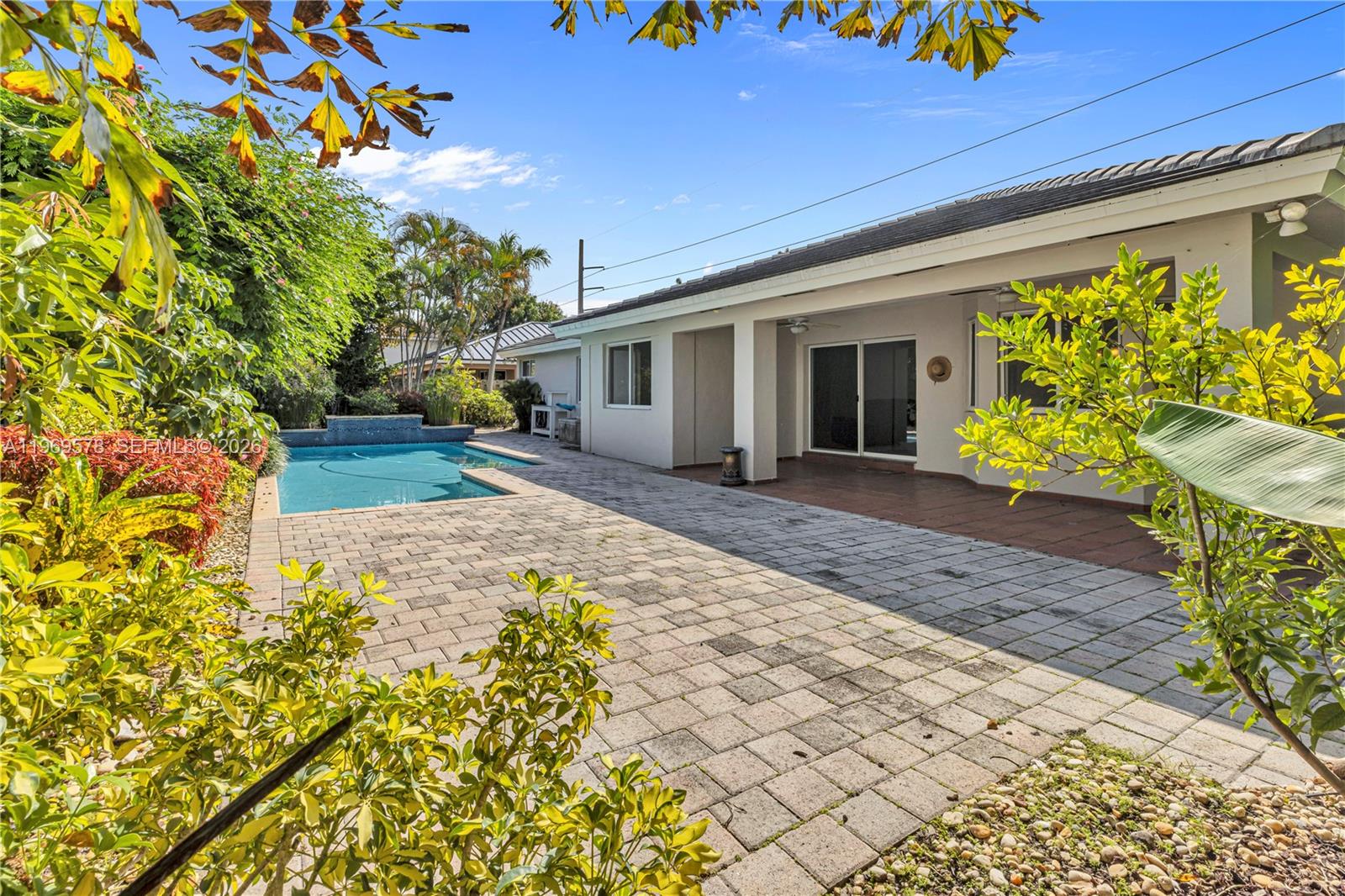 P A A SUB - Residential Lease