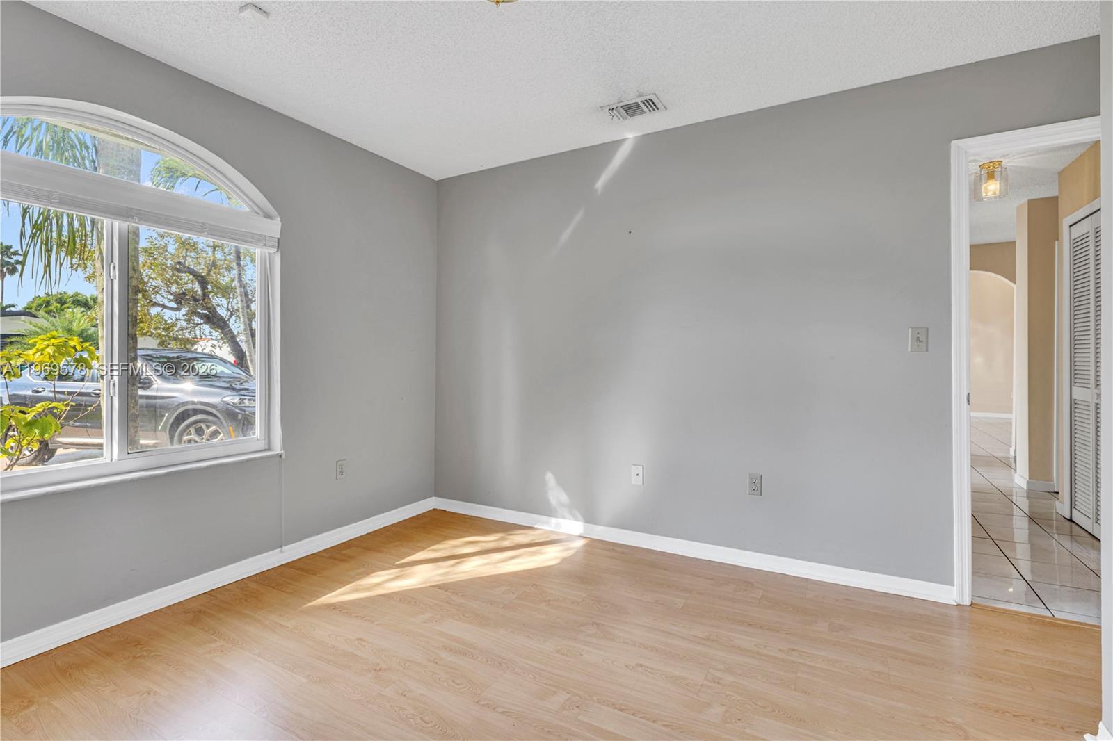 P A A SUB - Residential Lease