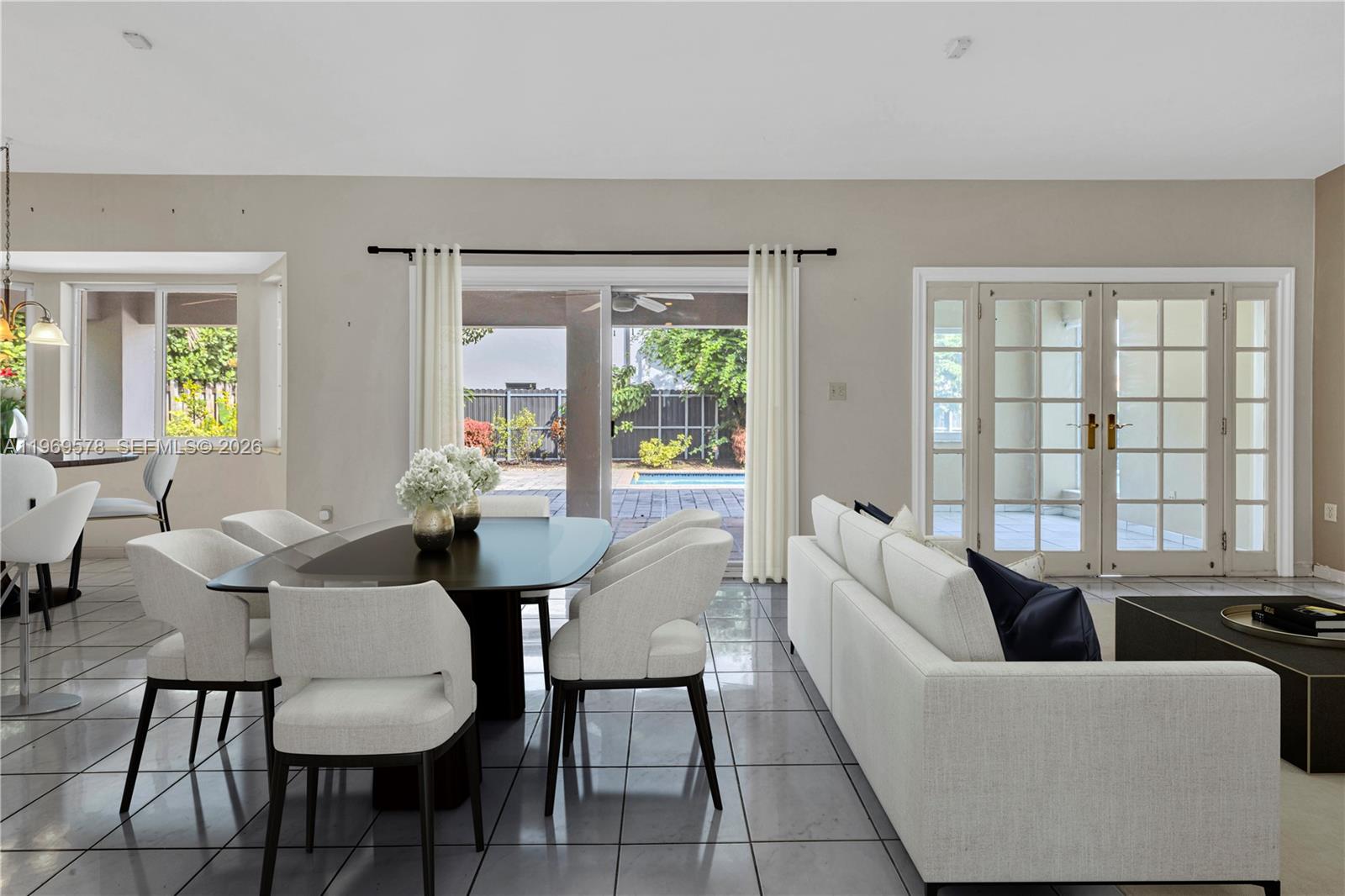 P A A SUB - Residential Lease