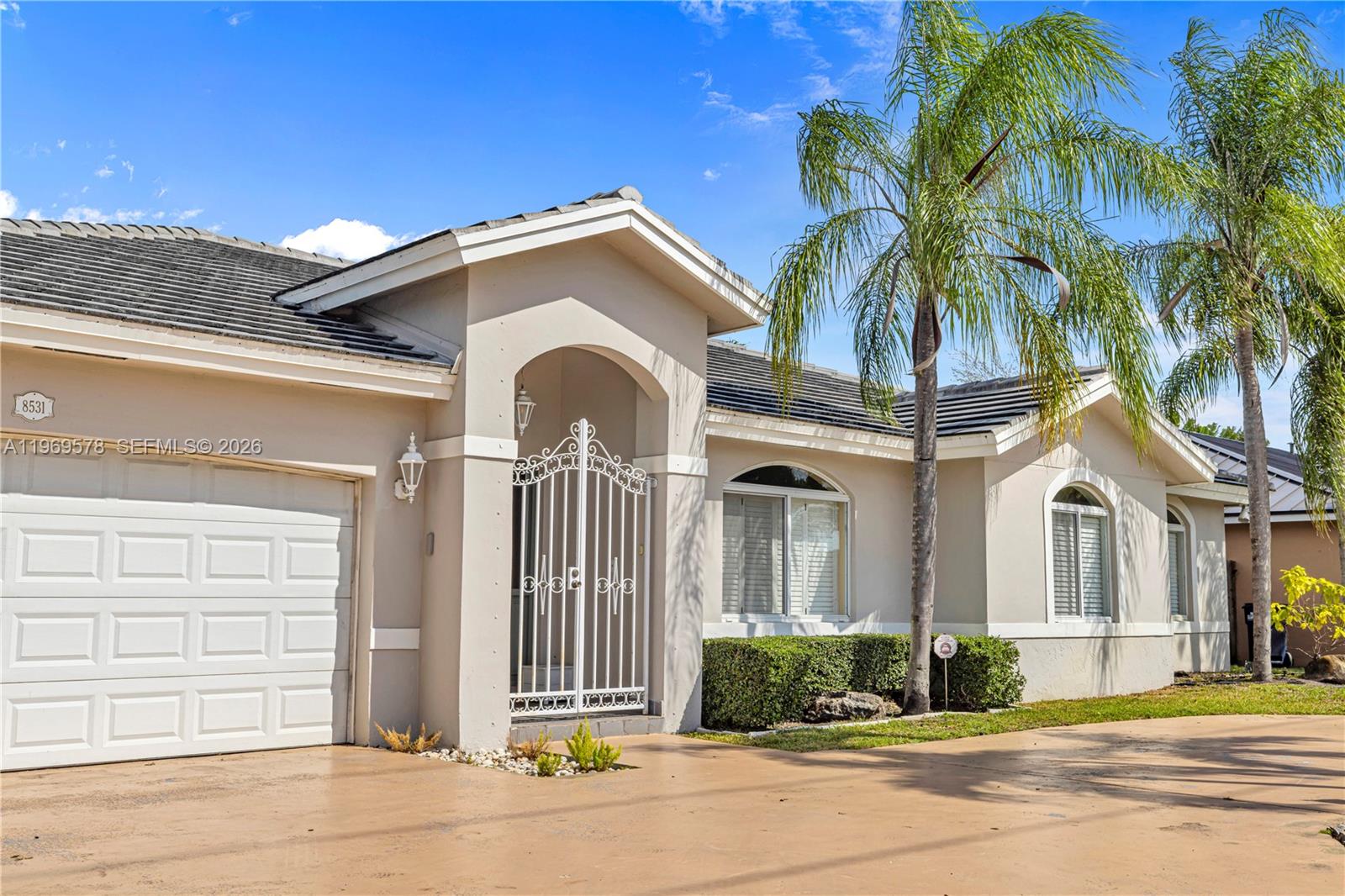 P A A SUB - Residential Lease