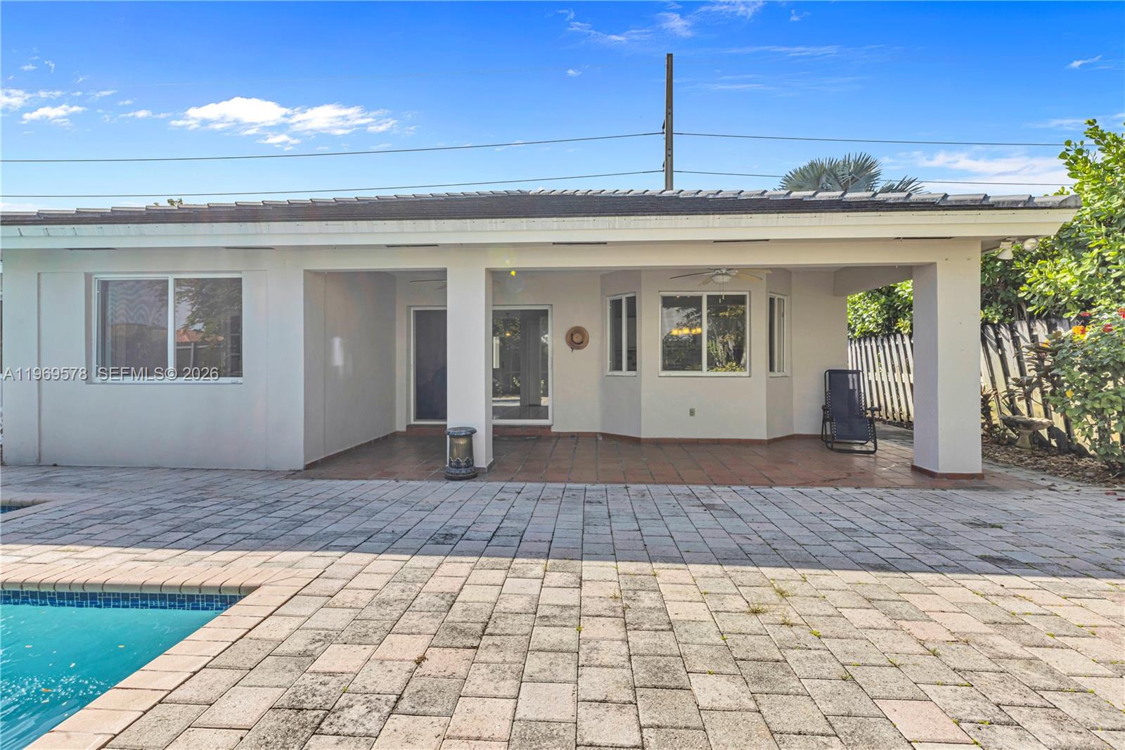 P A A SUB - Residential Lease