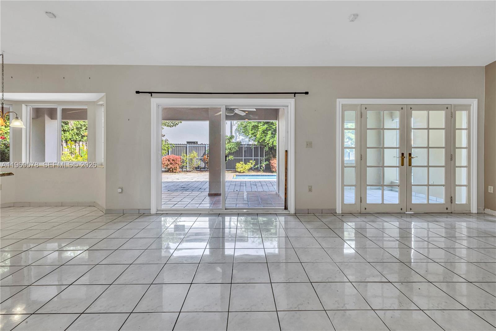 P A A SUB - Residential Lease