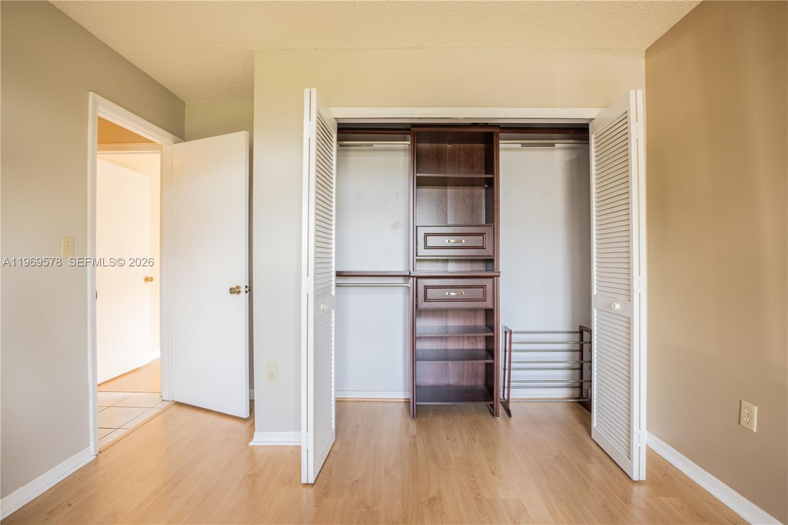 P A A SUB - Residential Lease