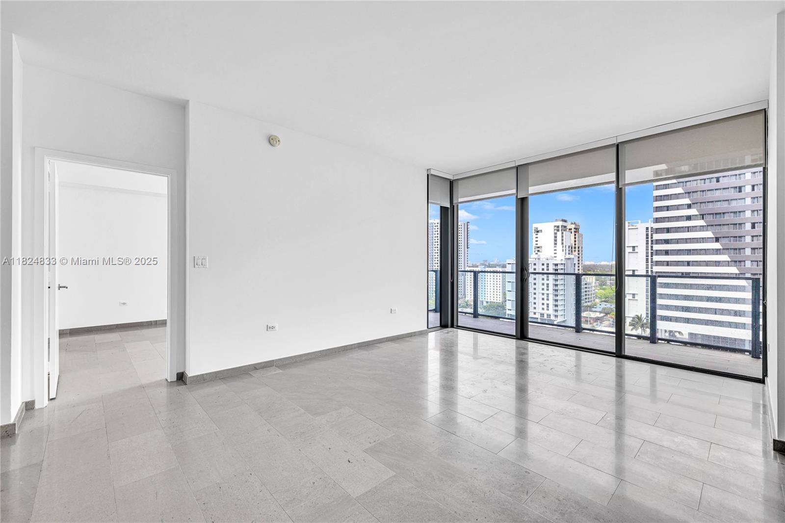 RISE CONDO - Residential