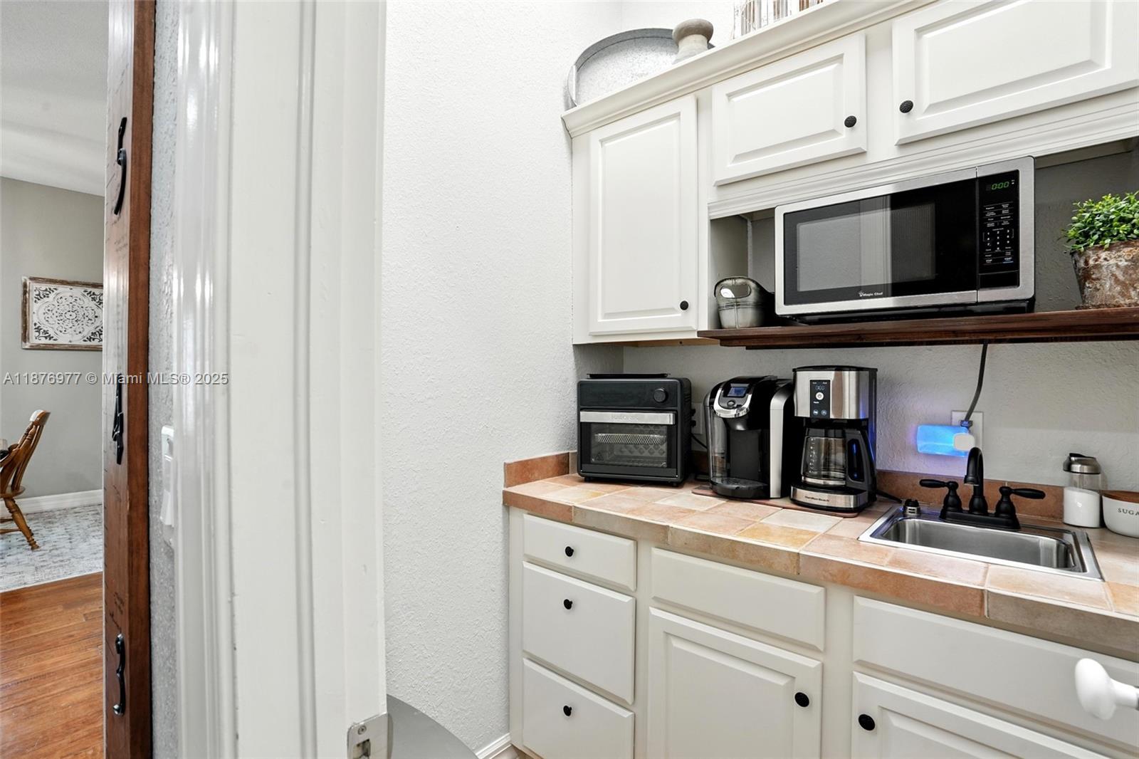 RIVERWIND COVE - Residential