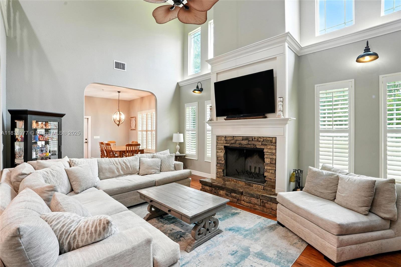 RIVERWIND COVE - Residential