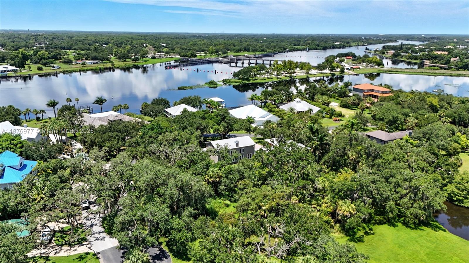 RIVERWIND COVE - Residential