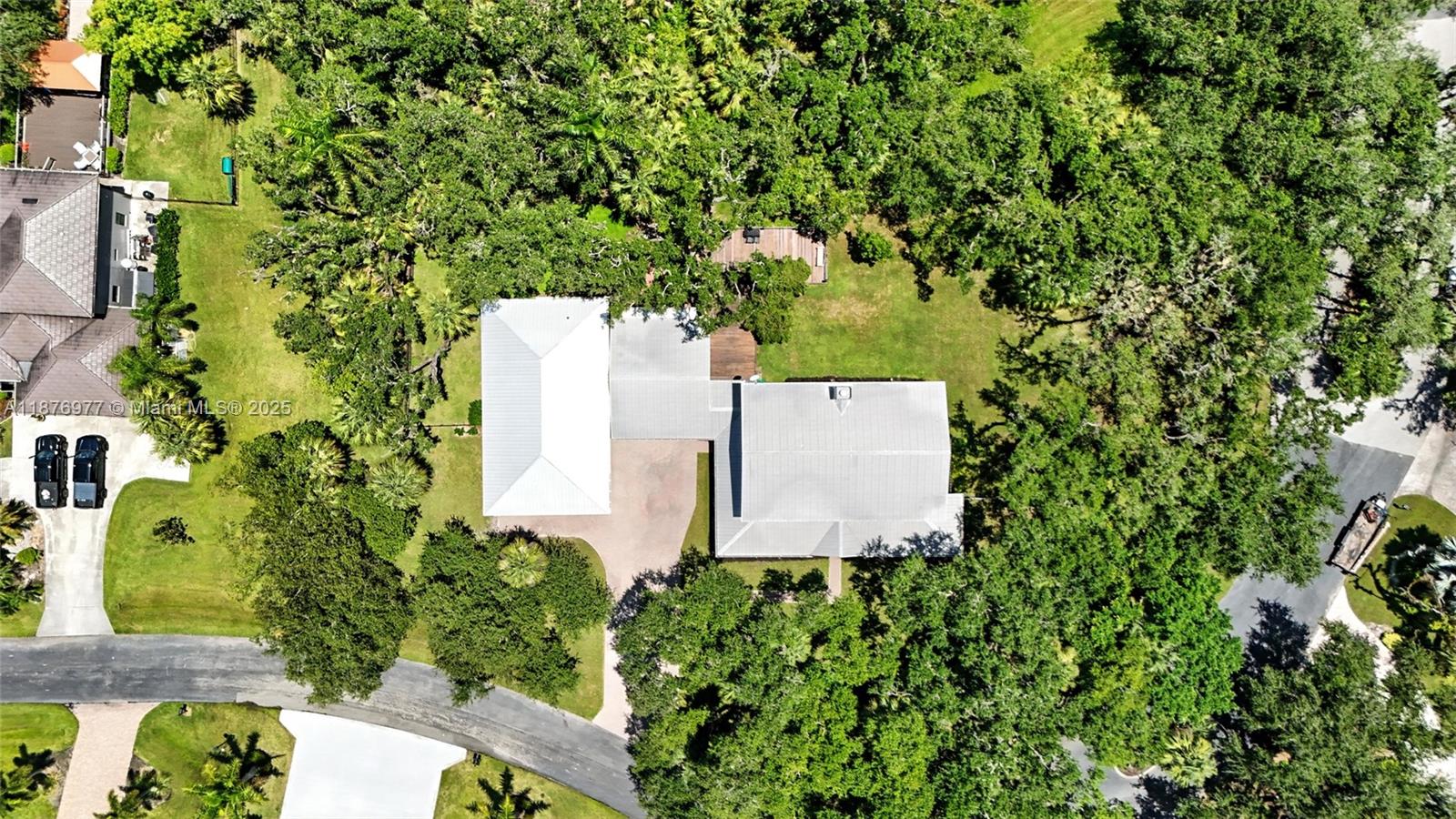 RIVERWIND COVE - Residential