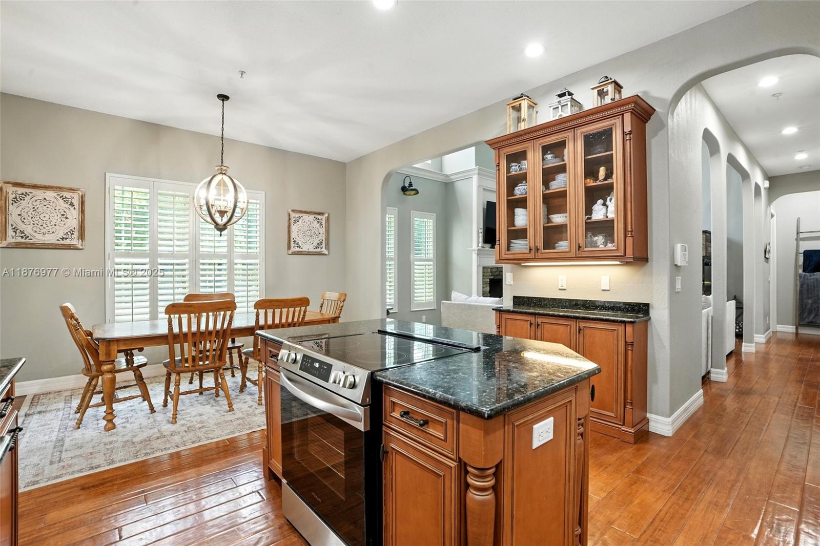 RIVERWIND COVE - Residential