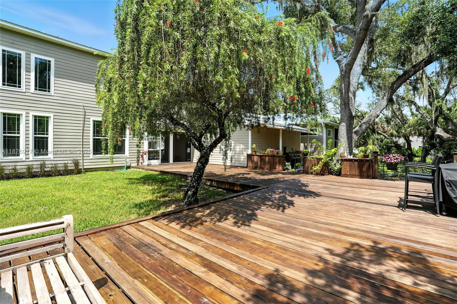 RIVERWIND COVE - Residential