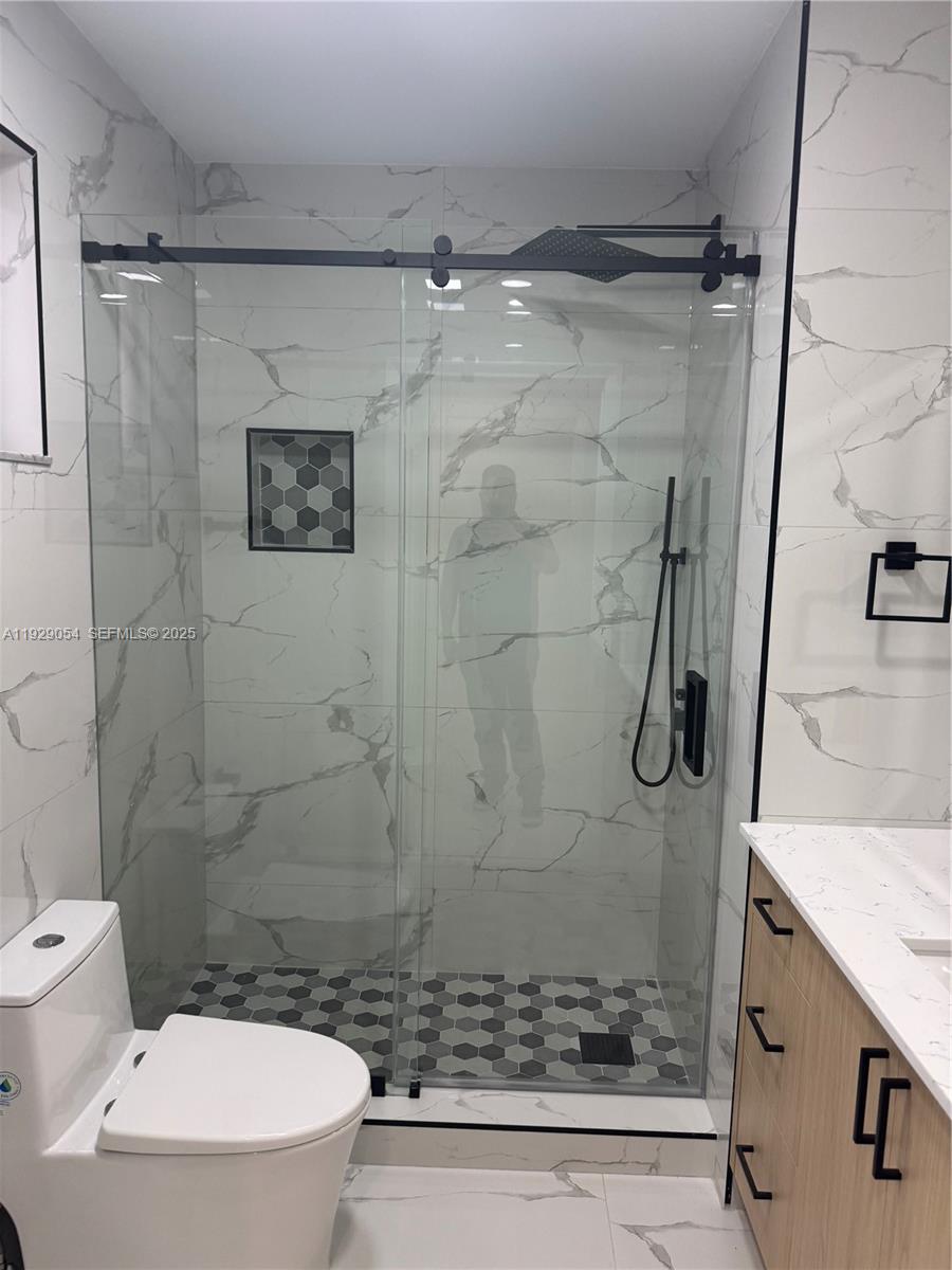 EL PRADO XV CONDO - Residential Lease