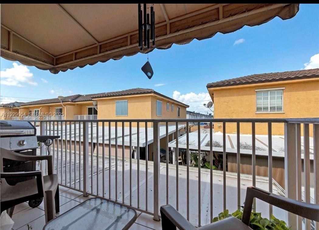 EL PRADO XV CONDO - Residential Lease