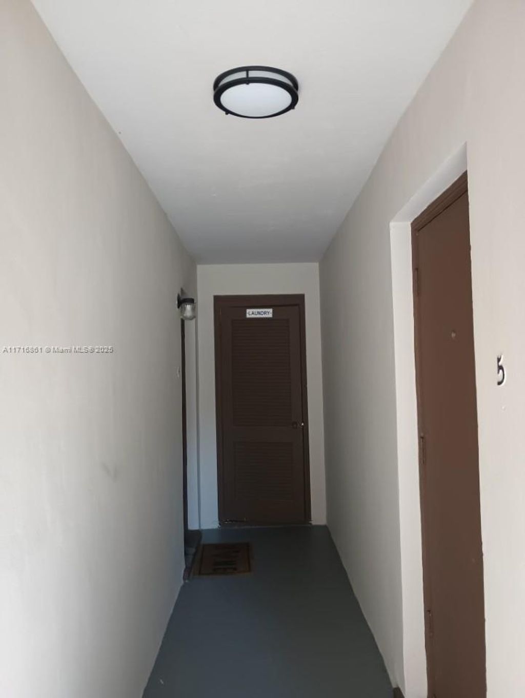 Photo of 1433 SW 24th Ct #1, Fort Lauderdale, FL 33315 (MLS # A11716861)