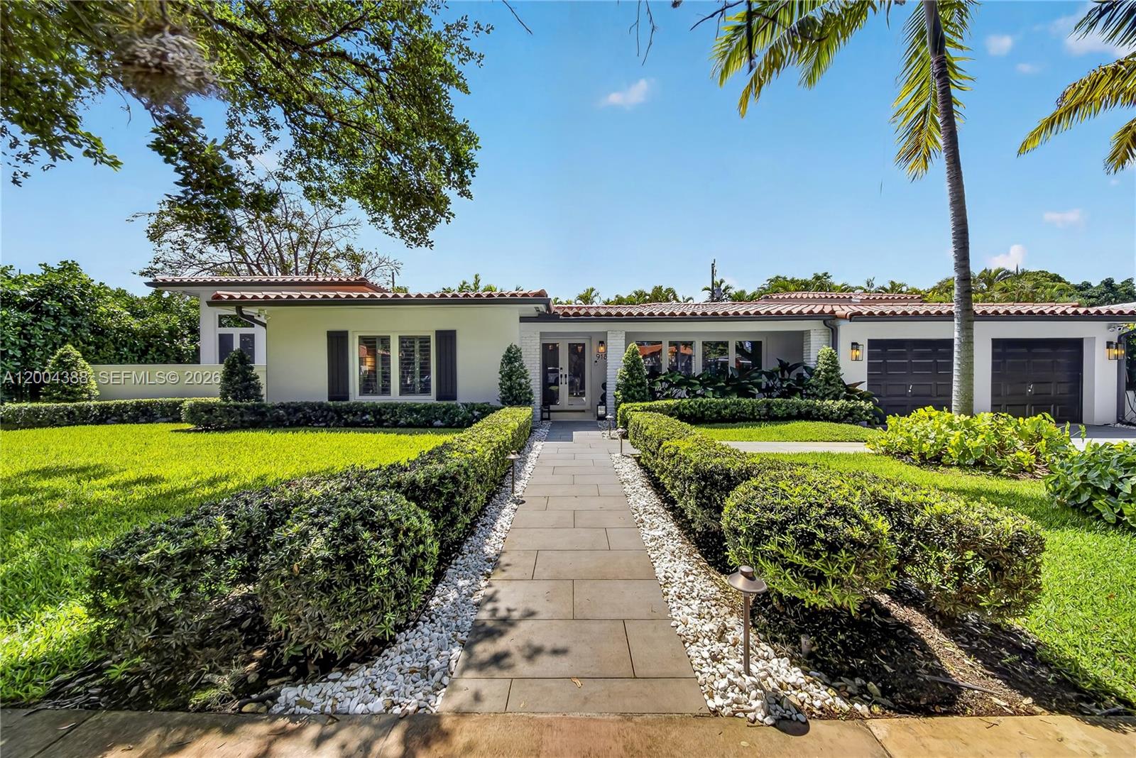 MARIANA PLACE - Residential