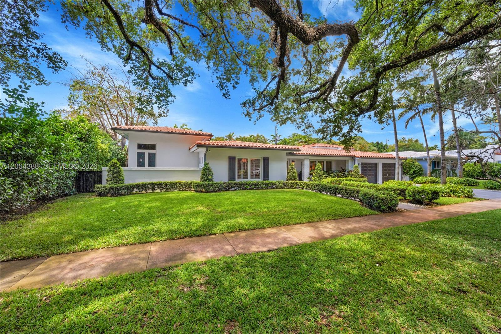 MARIANA PLACE - Residential