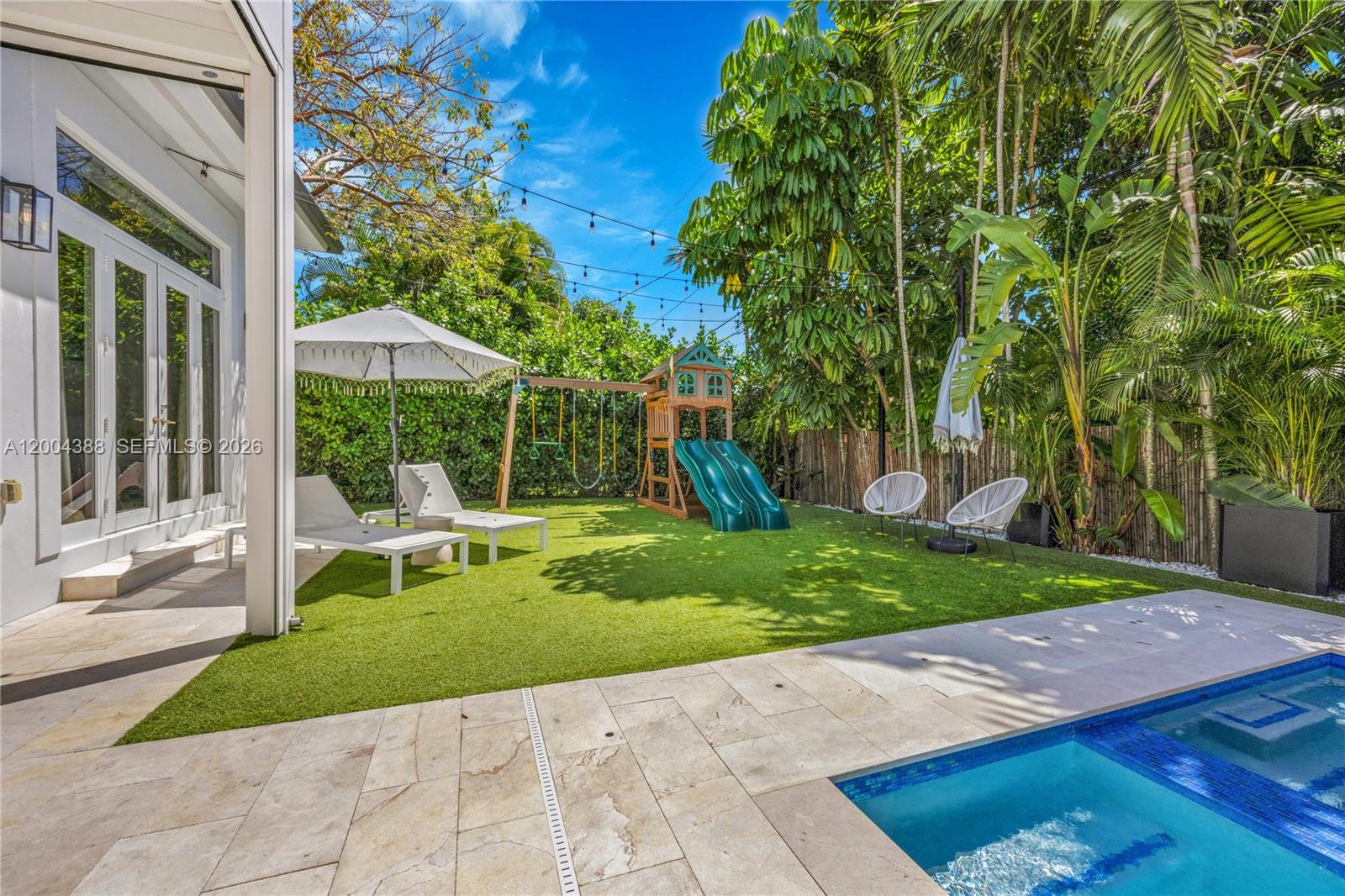 MARIANA PLACE - Residential