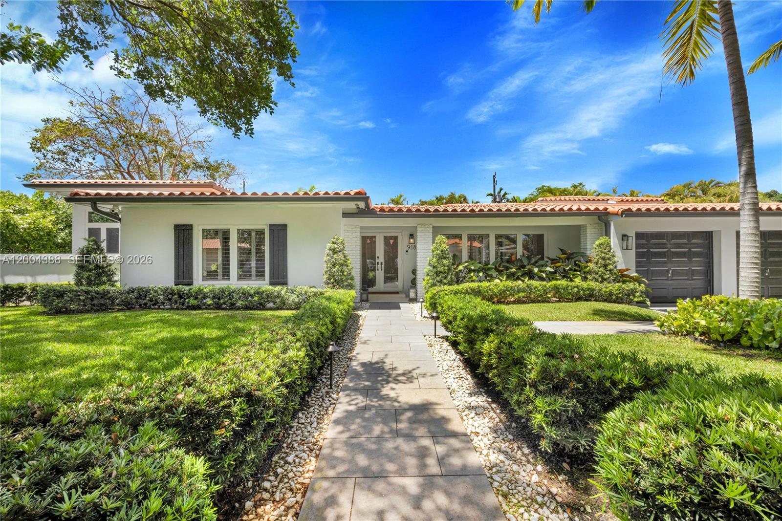 MARIANA PLACE - Residential