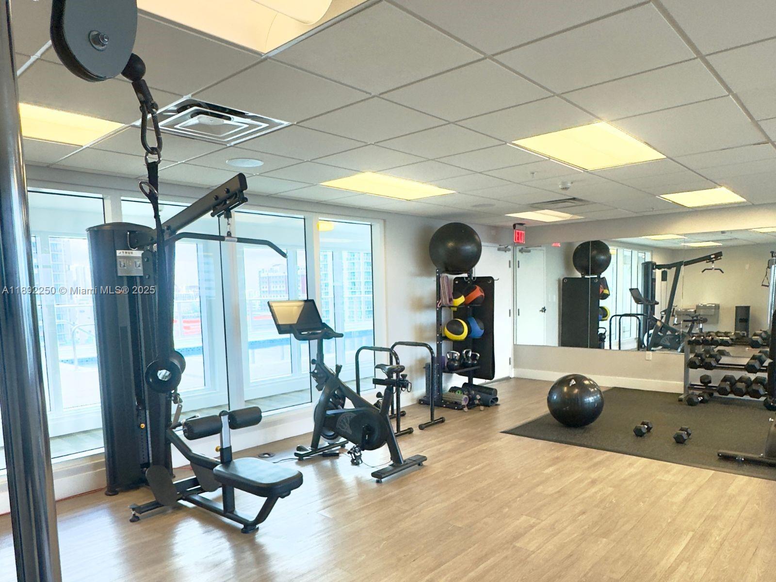 26 EDGEWATER CONDO - Residential Lease
