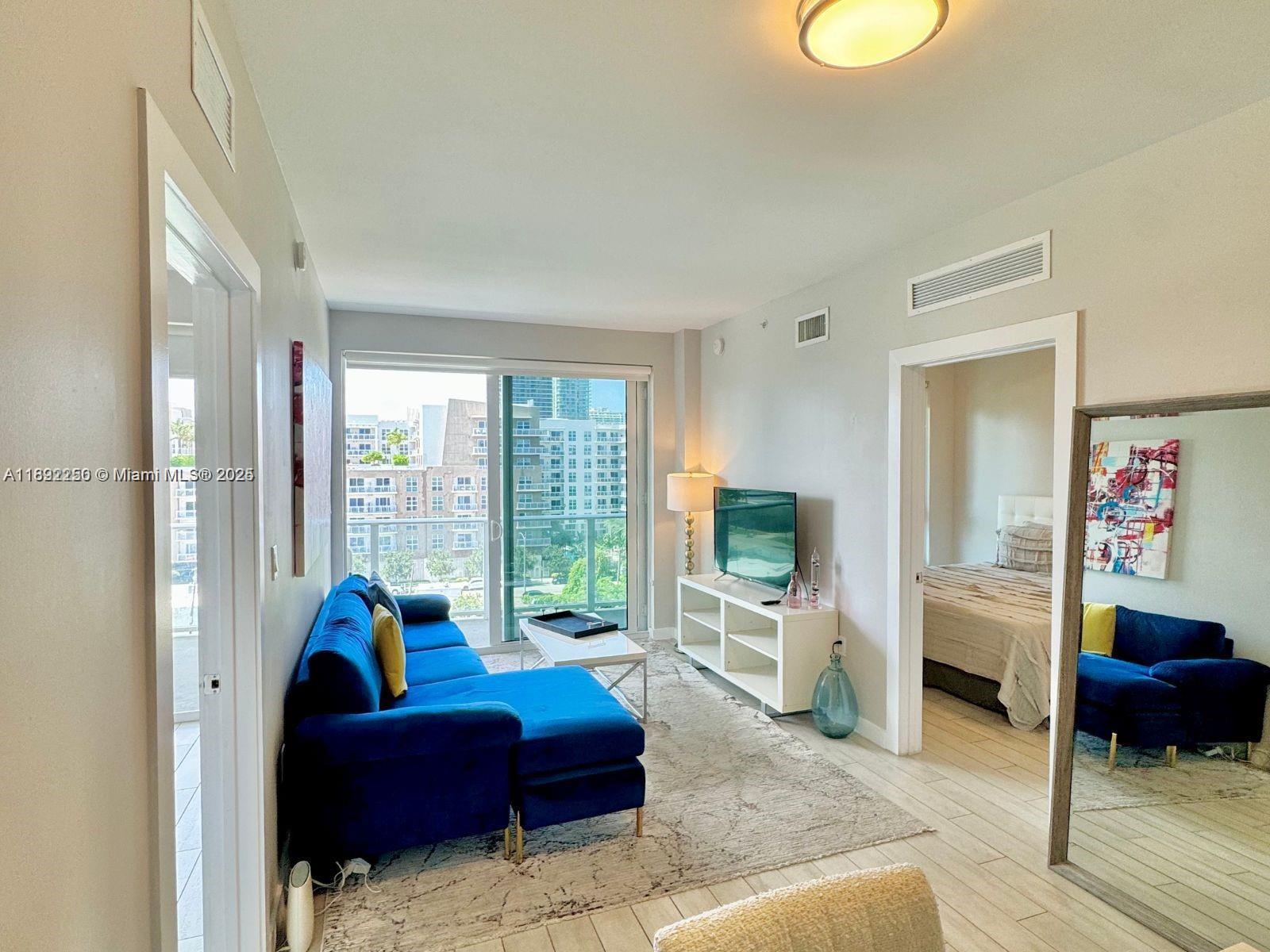 26 EDGEWATER CONDO - Residential Lease