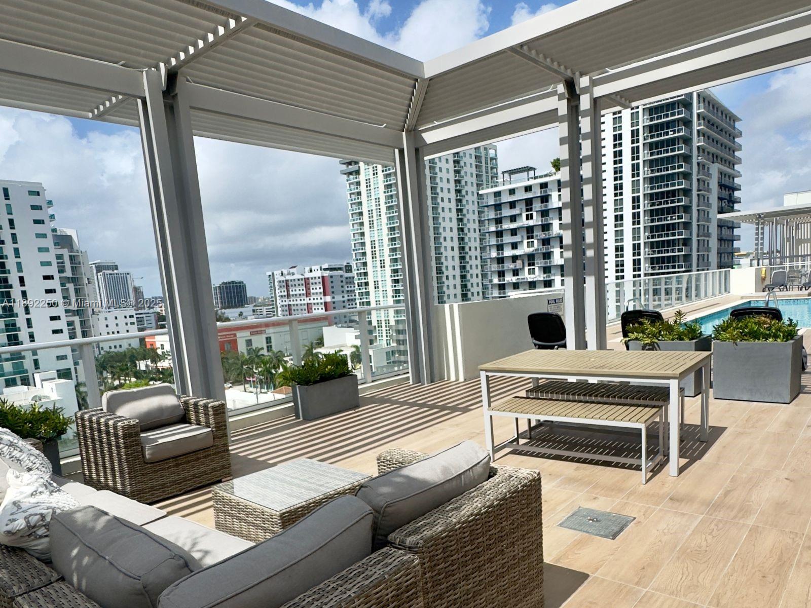 26 EDGEWATER CONDO - Residential Lease