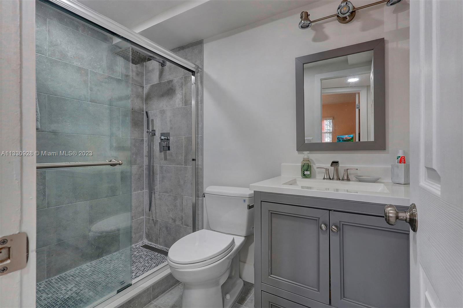 SUNRISE LAKES 15 CONDO - Residential