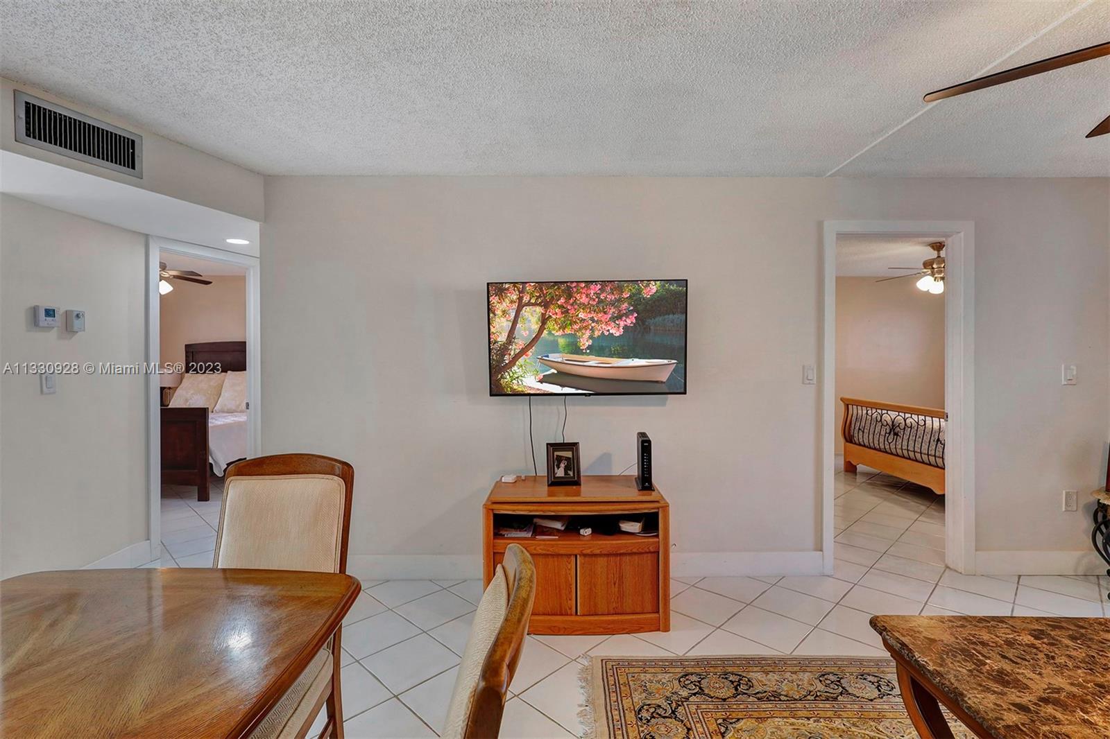 SUNRISE LAKES 15 CONDO - Residential