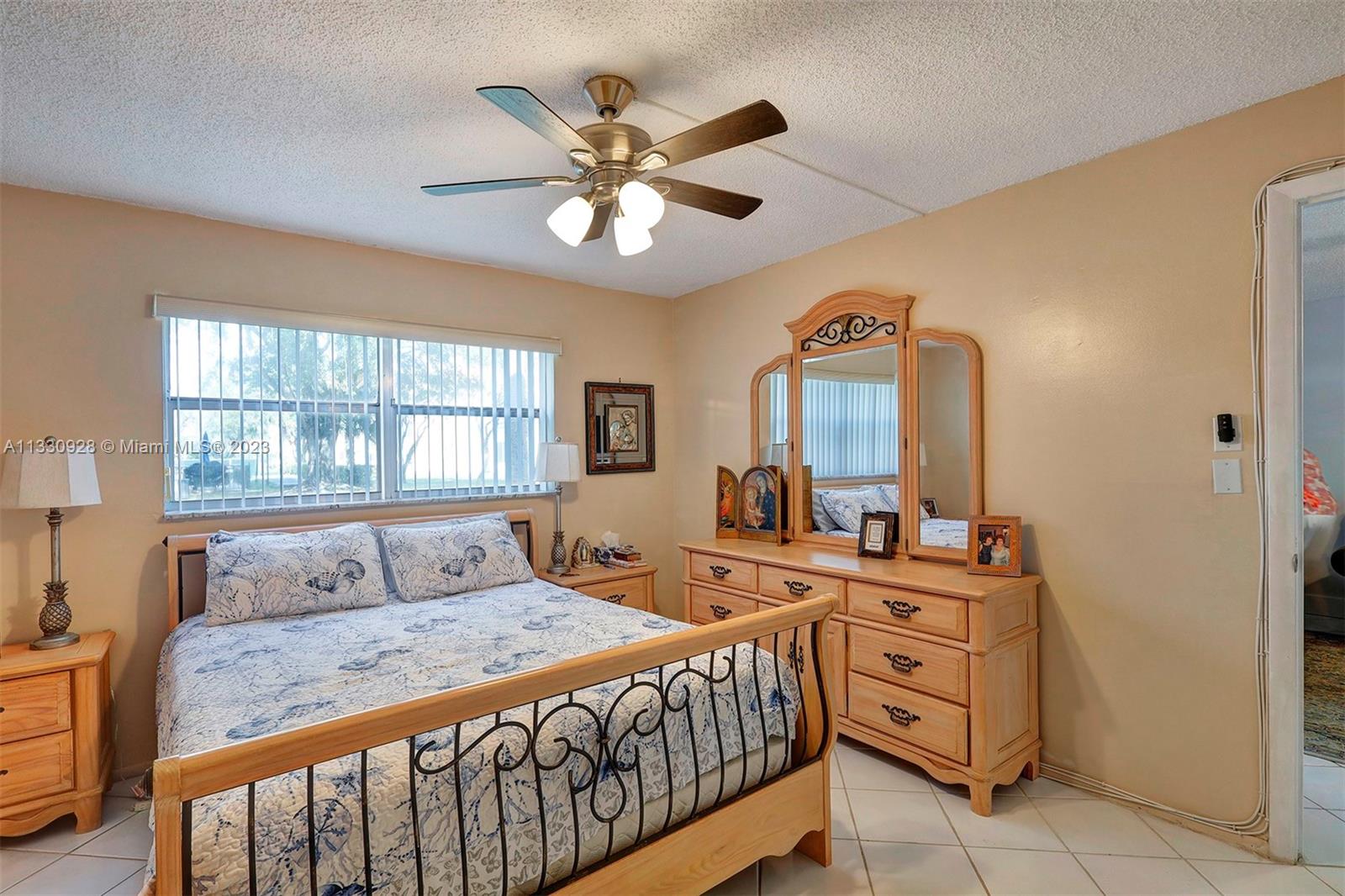 SUNRISE LAKES 15 CONDO - Residential