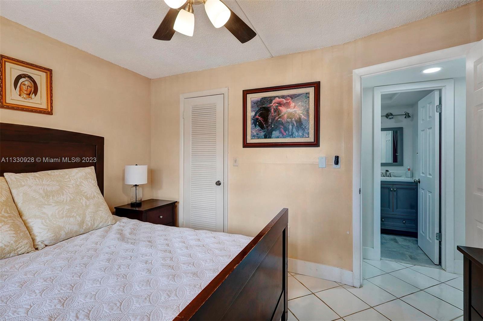 SUNRISE LAKES 15 CONDO - Residential