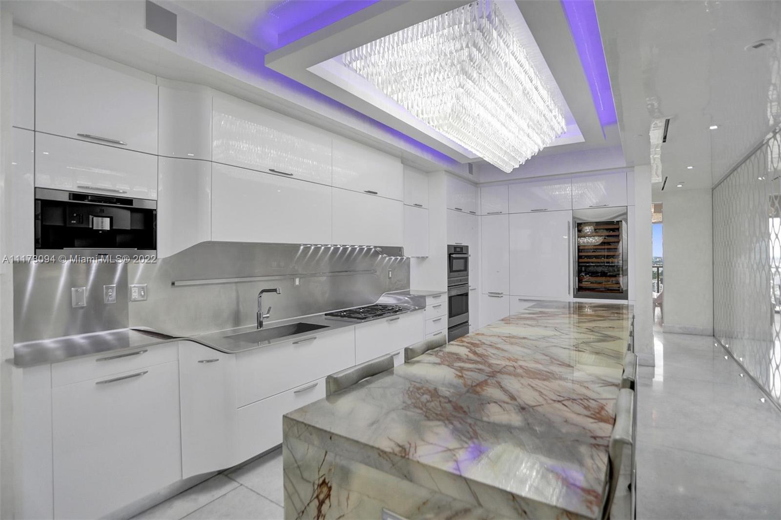 ST REGIS BAL HARBOUR - Residential