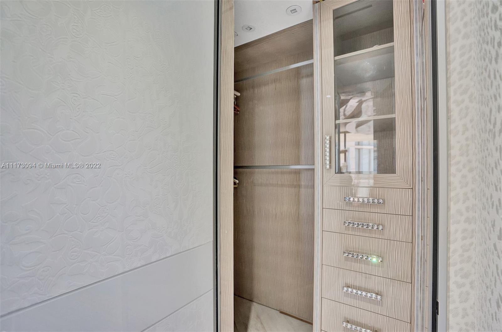 ST REGIS BAL HARBOUR - Residential