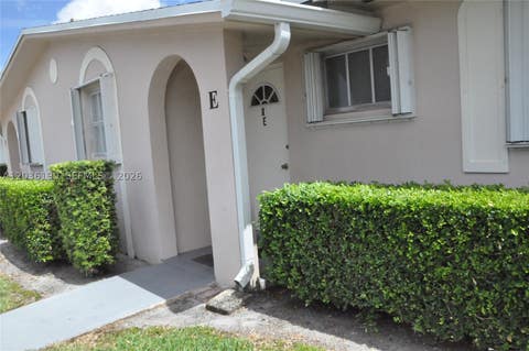 Photo of 2784 E Dudley Dr E #E, West Palm Beach, FL 33415 (MLS # A12036190)