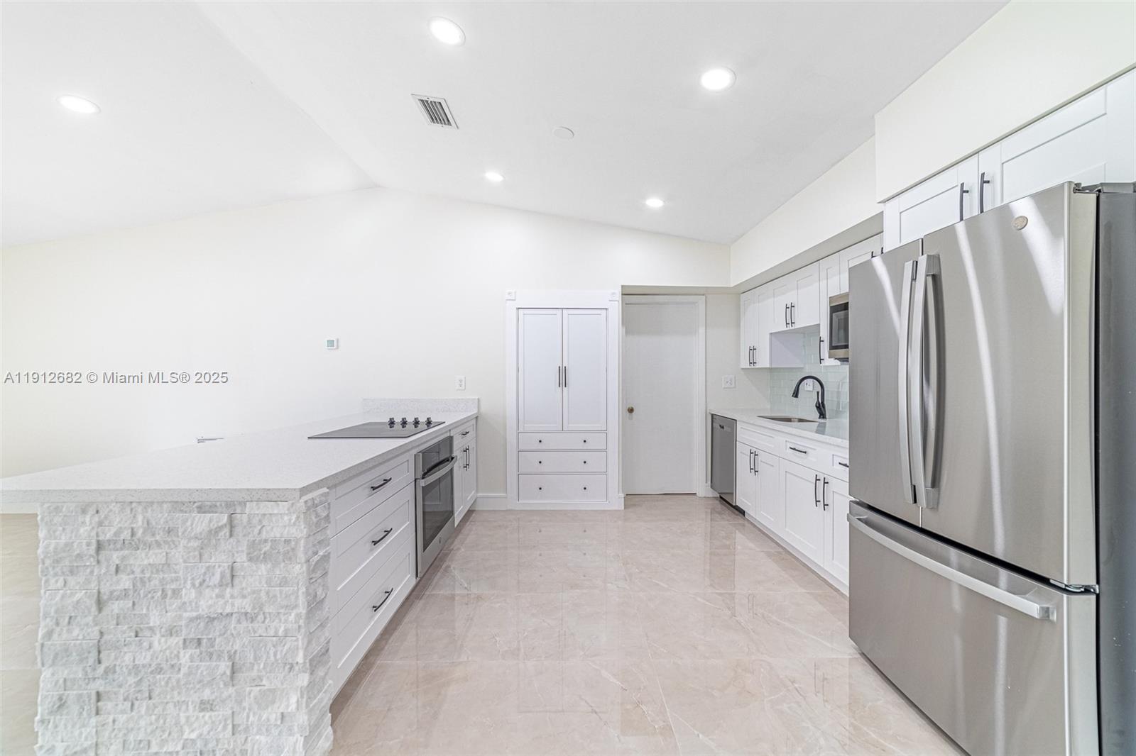 CORAL GATE SECTION TWO - Residential