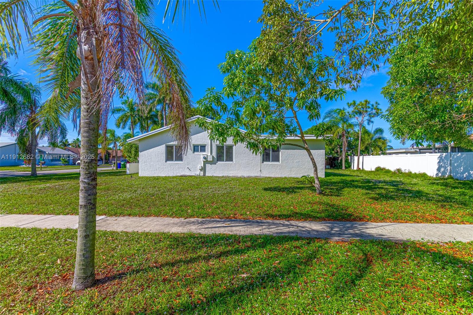 CORAL GATE SECTION TWO - Residential