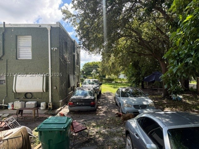 337 NW 48th St