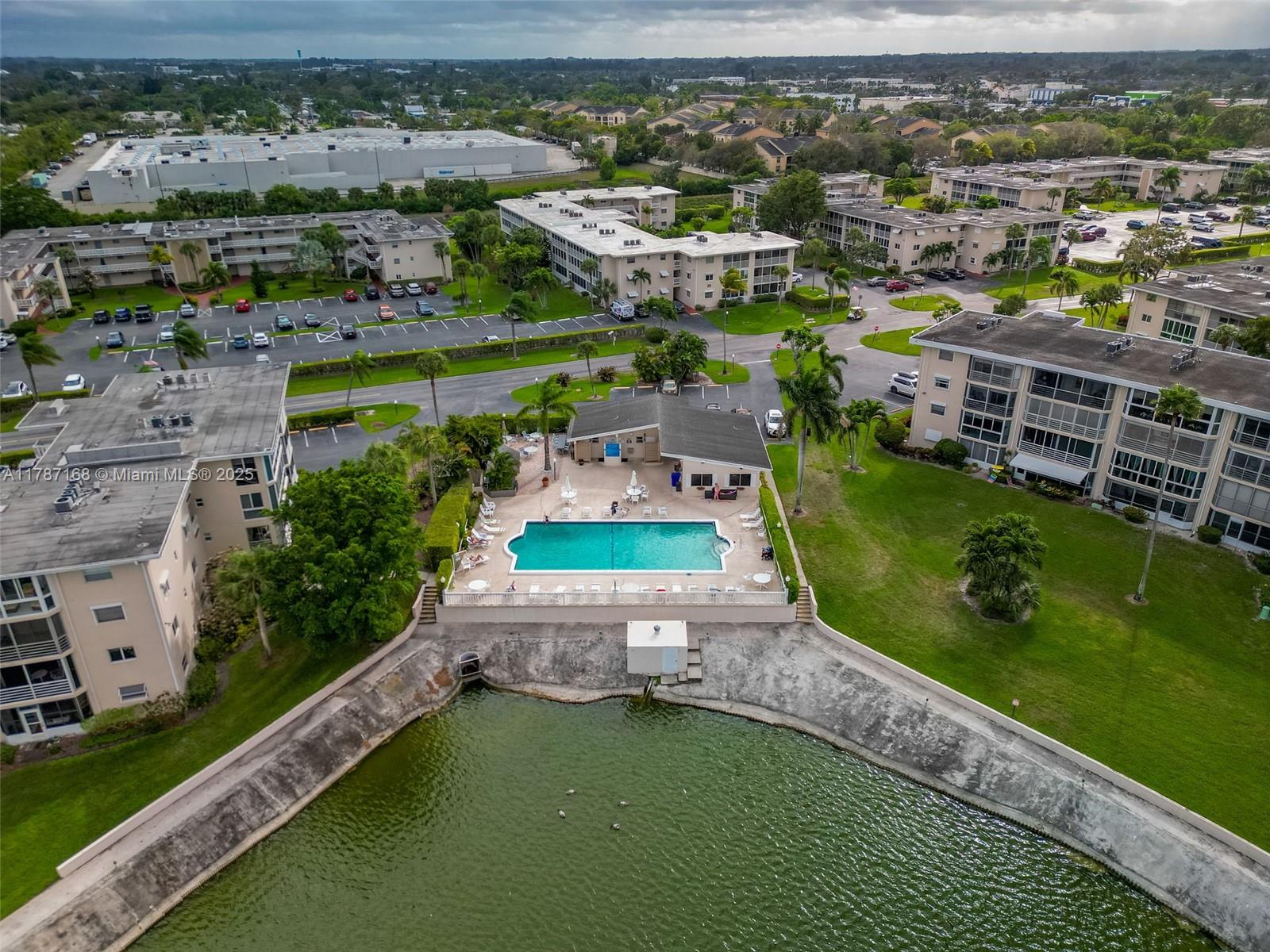 LAKE CLARKE GARDENS CONDO - Residential