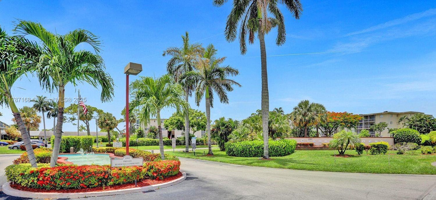 LAKE CLARKE GARDENS CONDO - Residential