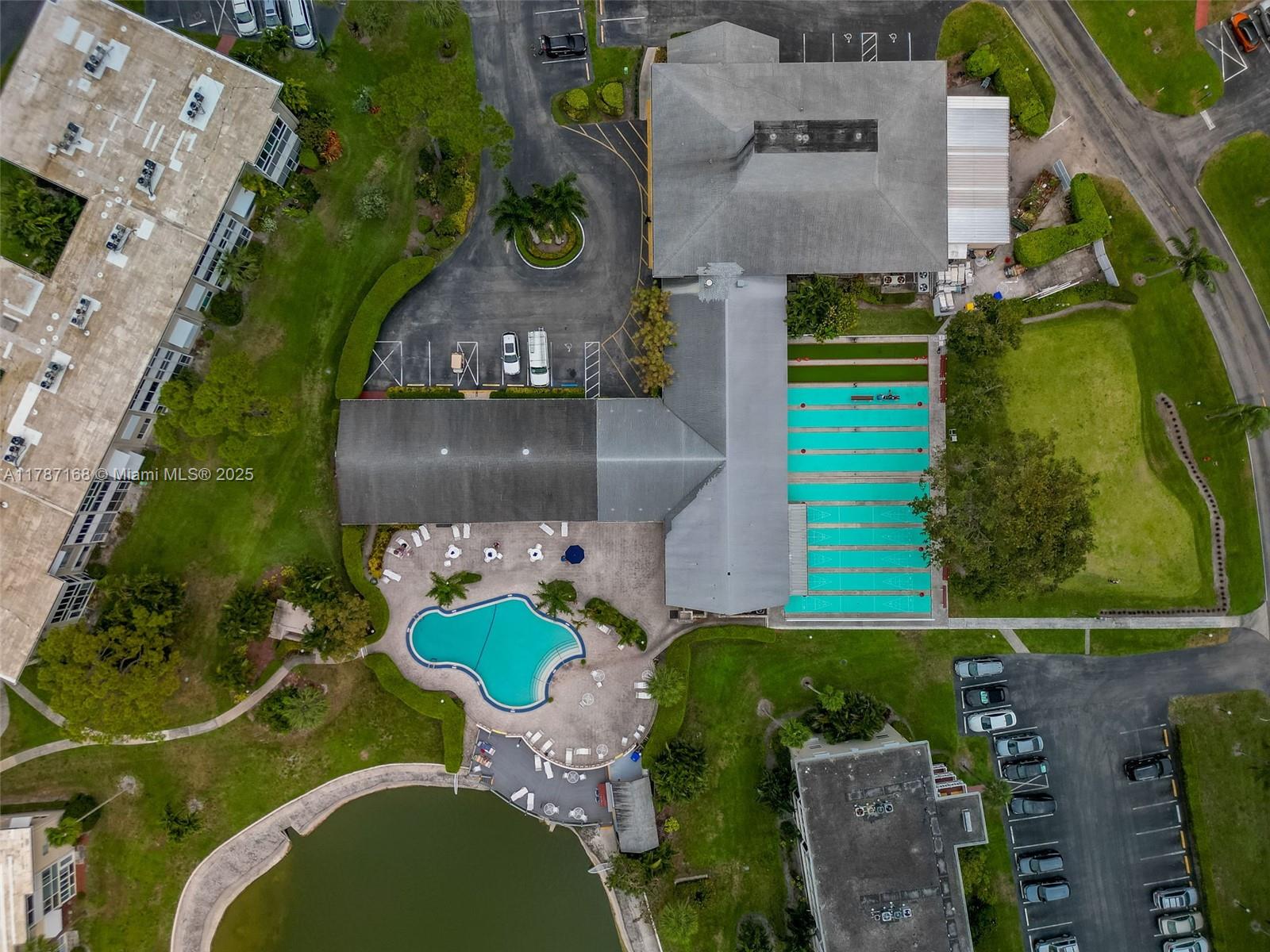 LAKE CLARKE GARDENS CONDO - Residential