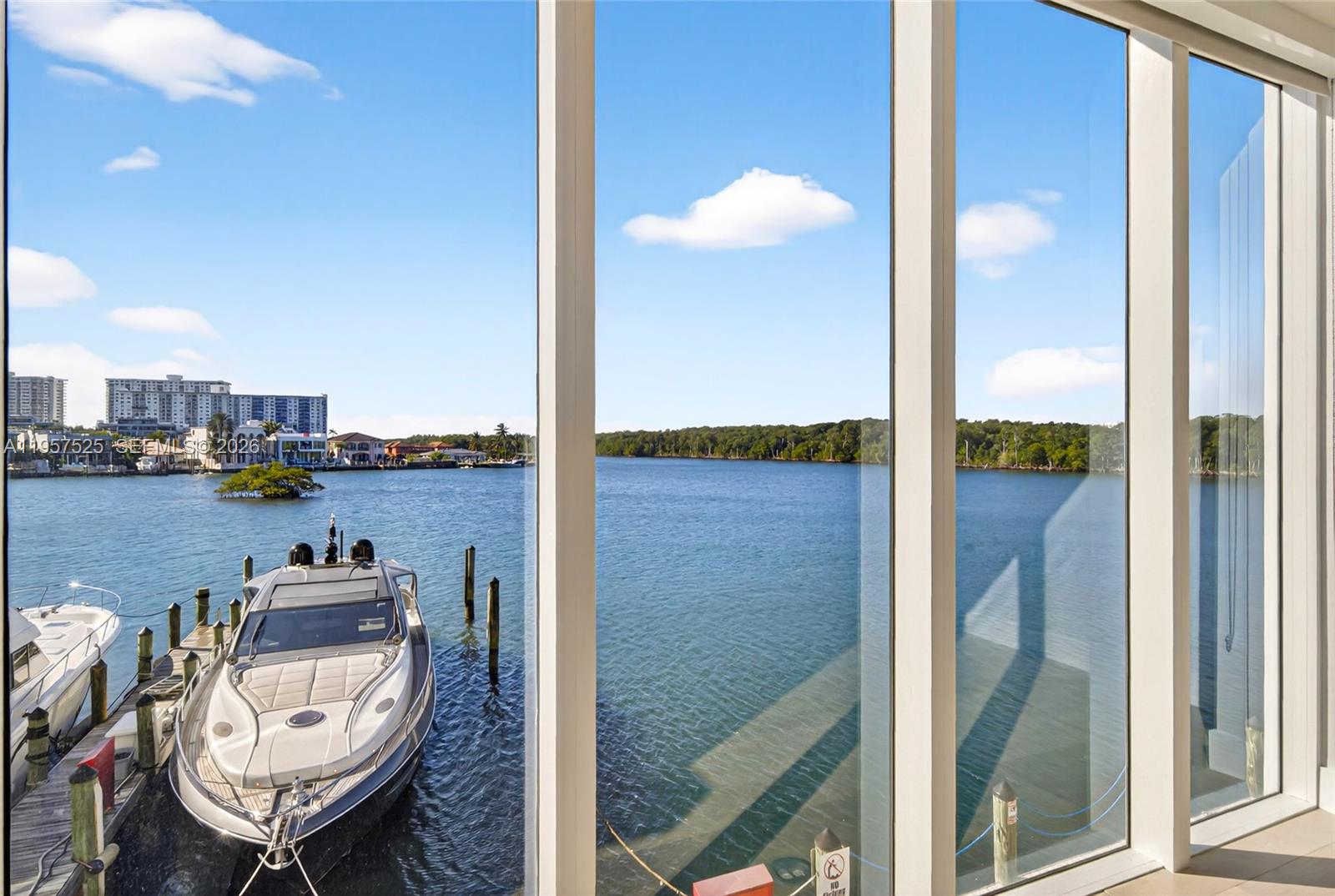 400 Sunny Isles Blvd 102