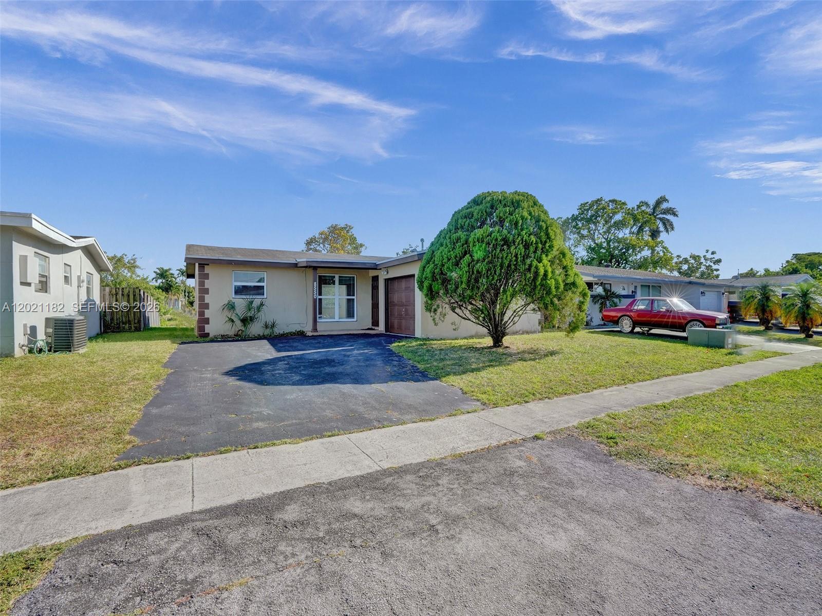 8550 NW 27th Pl 8550 - Image 1