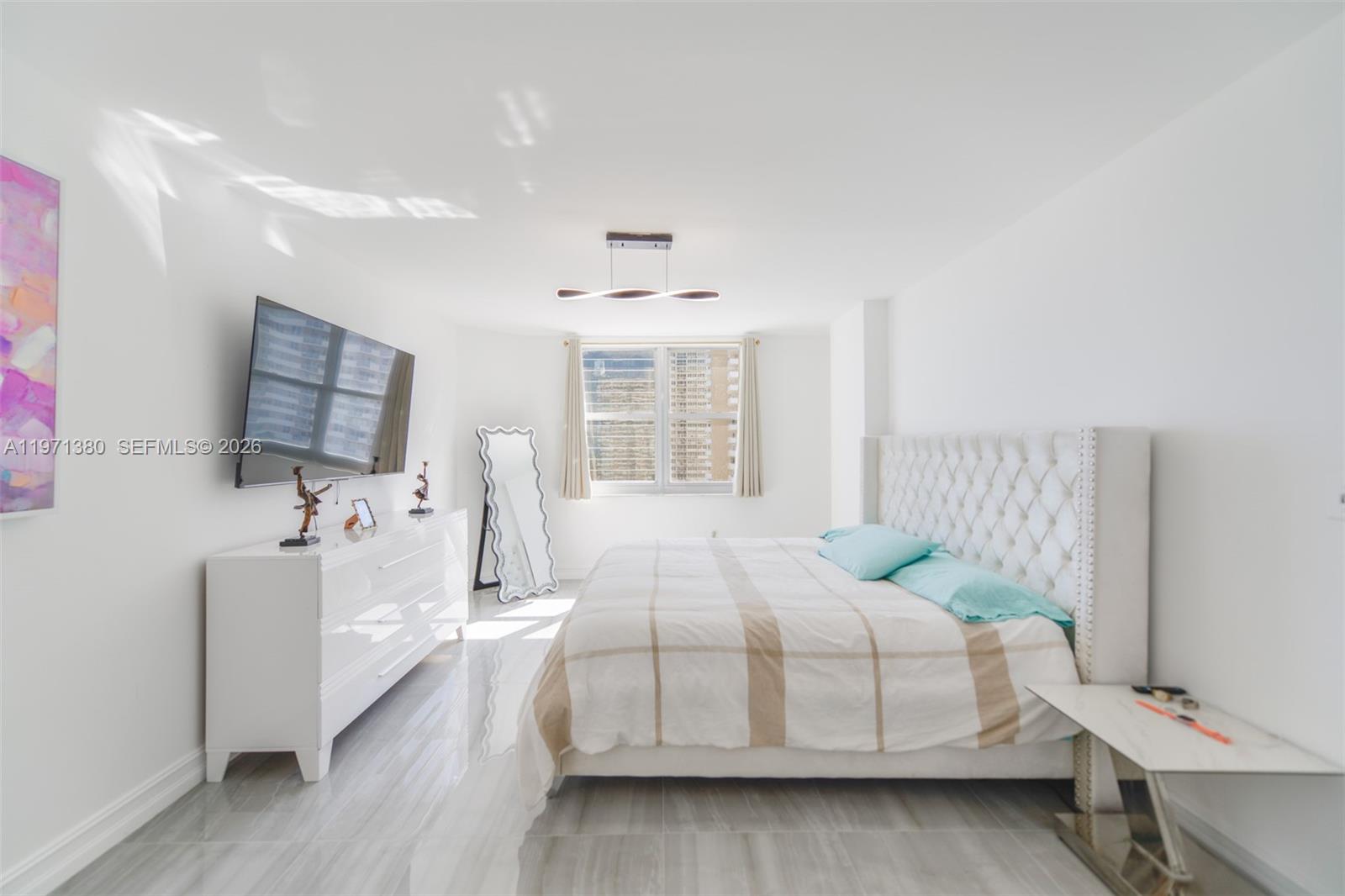 HEMISPHERES CONDO - Residential