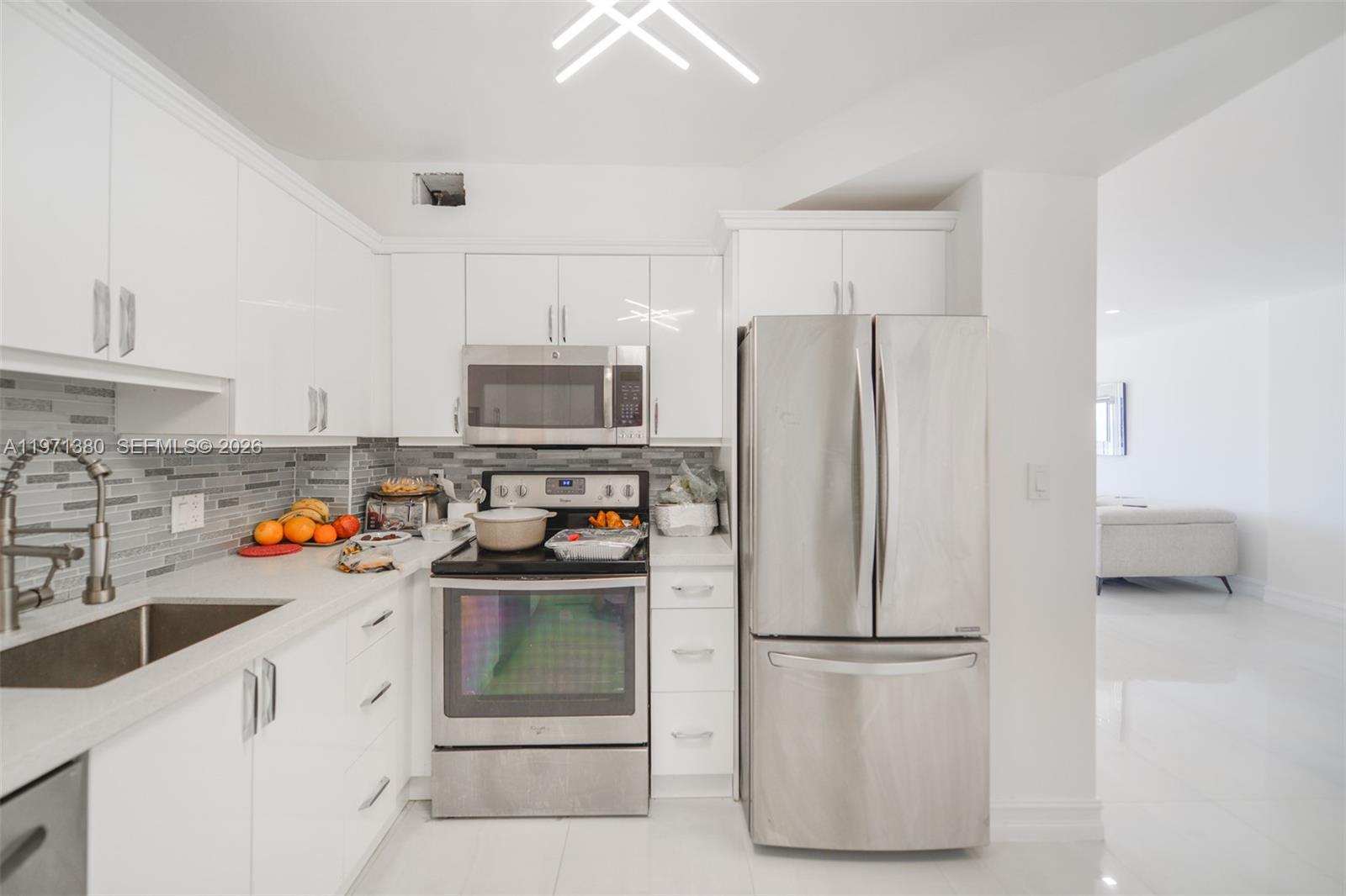 HEMISPHERES CONDO - Residential