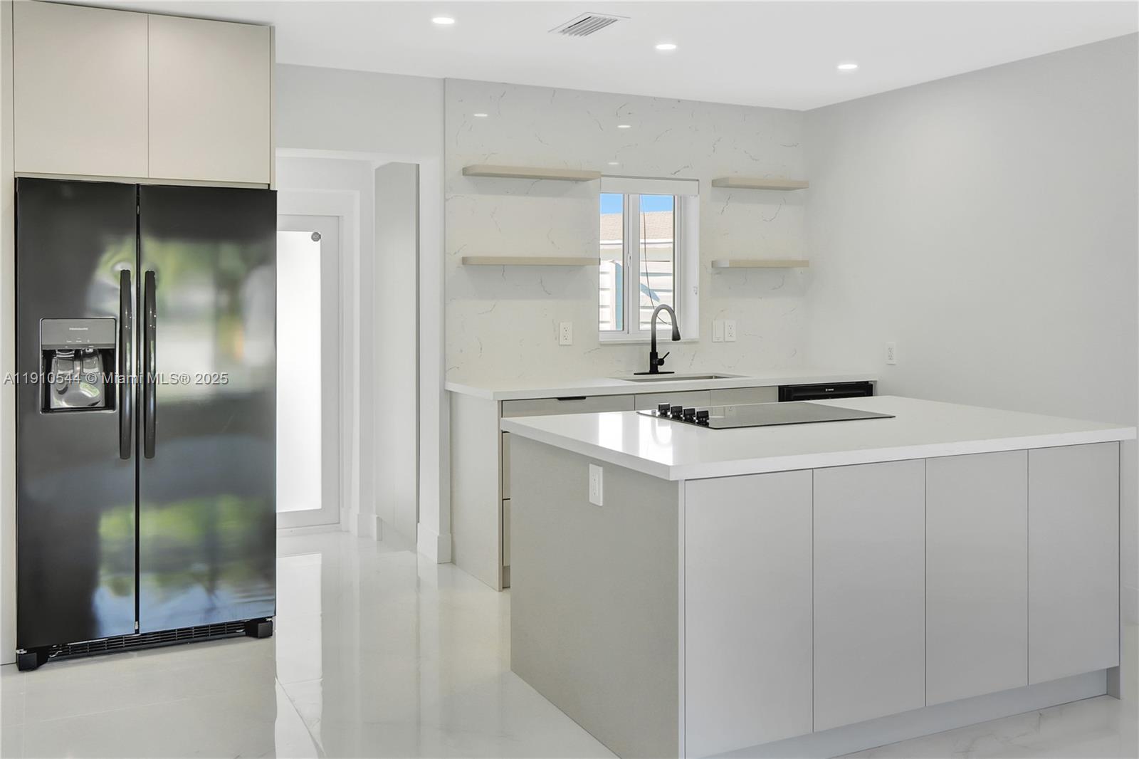 S CORAL HOMES SEC 3 - Residential