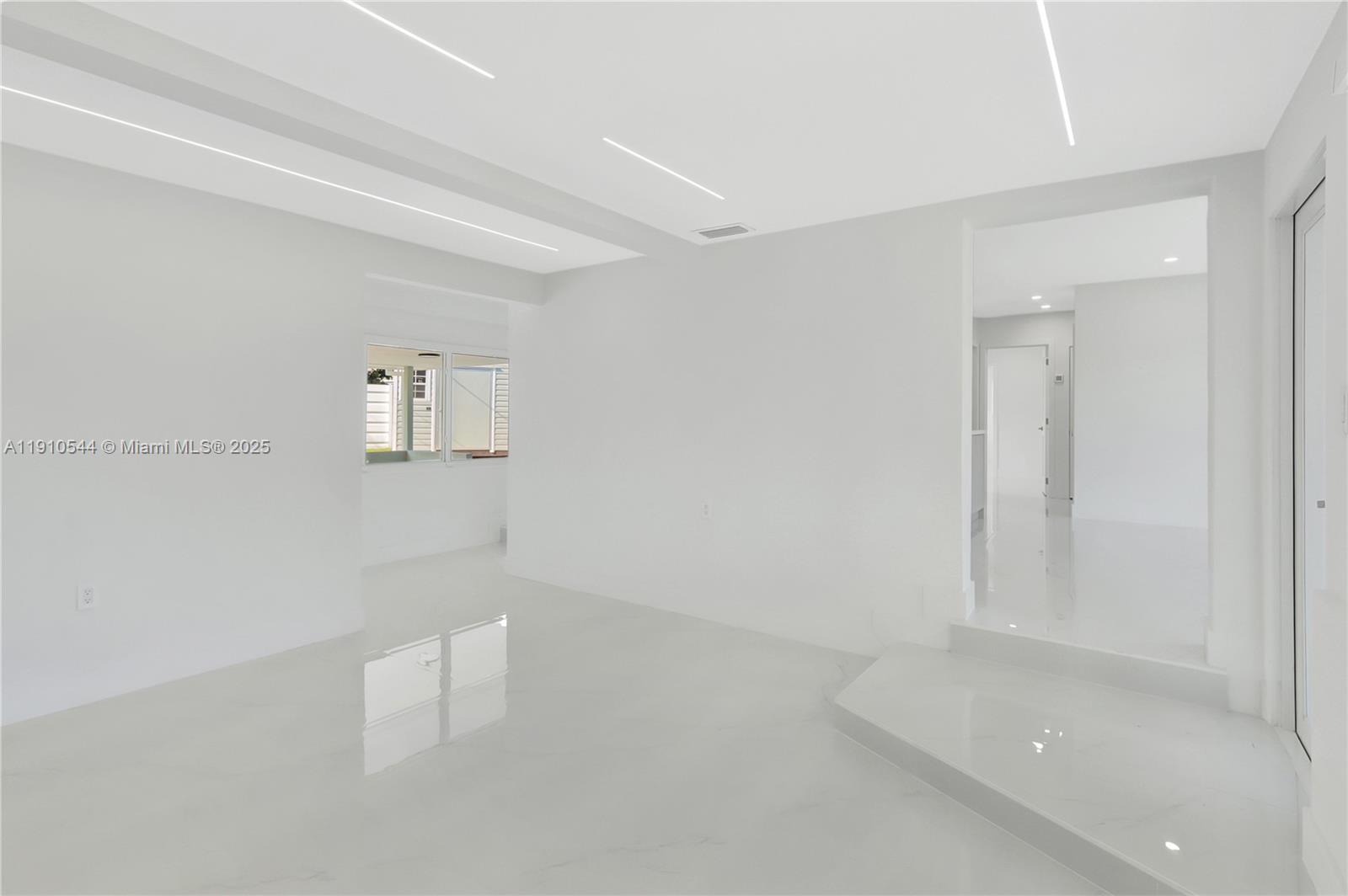 S CORAL HOMES SEC 3 - Residential