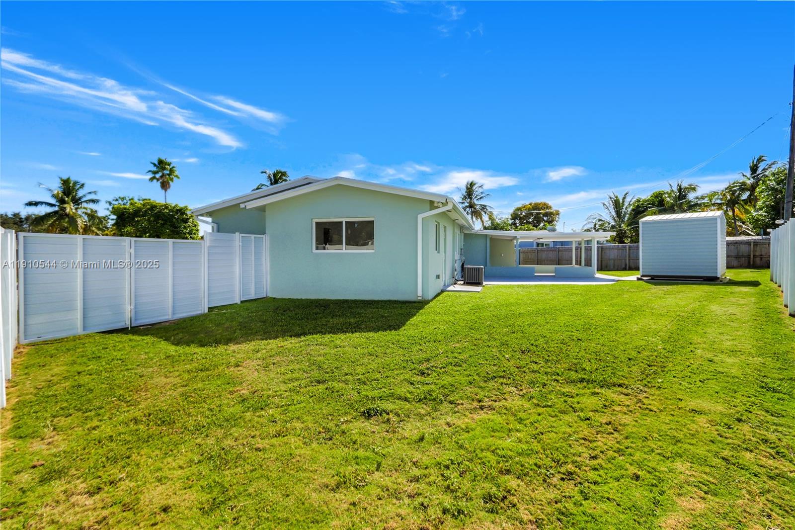 S CORAL HOMES SEC 3 - Residential