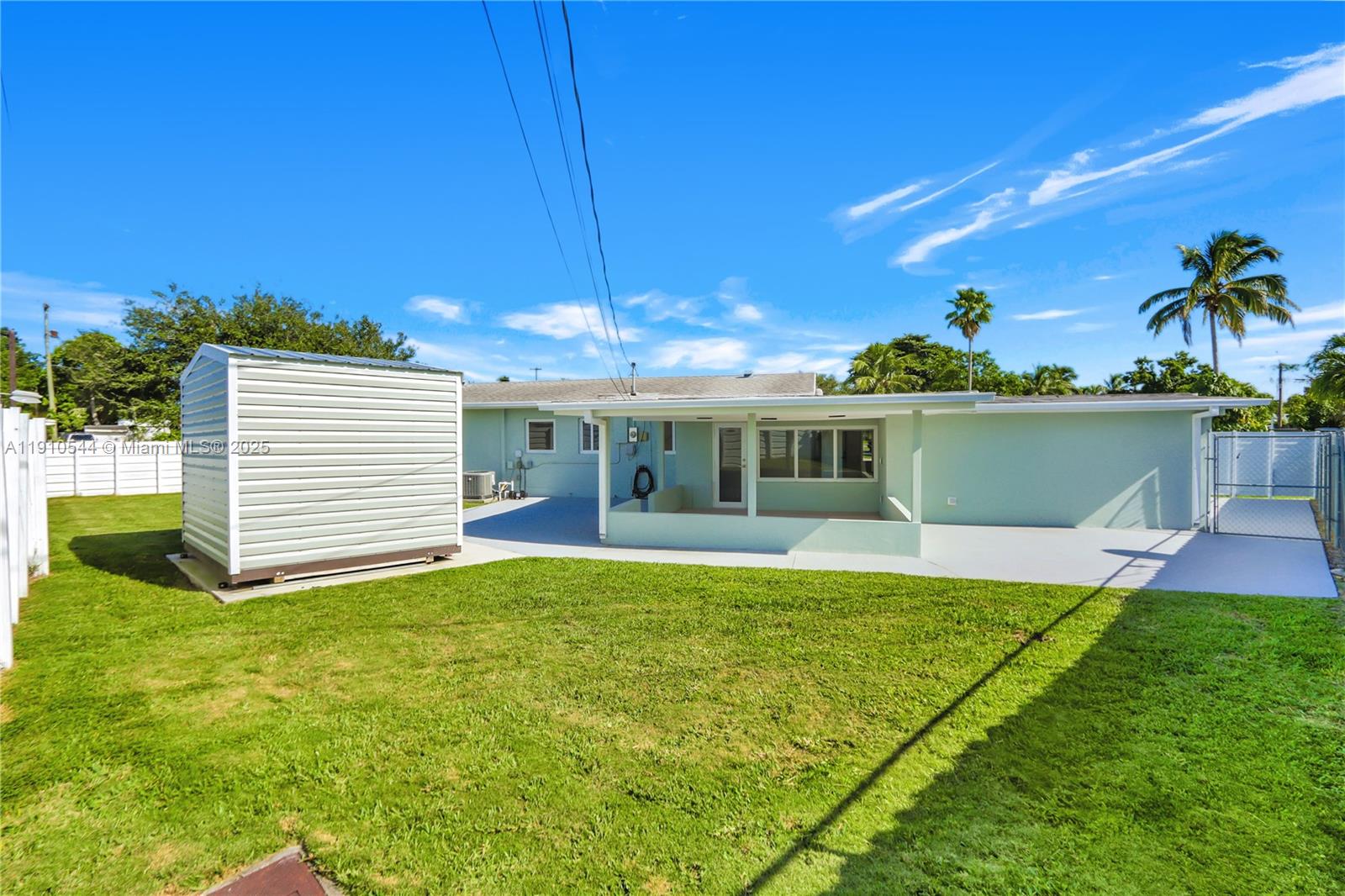 S CORAL HOMES SEC 3 - Residential